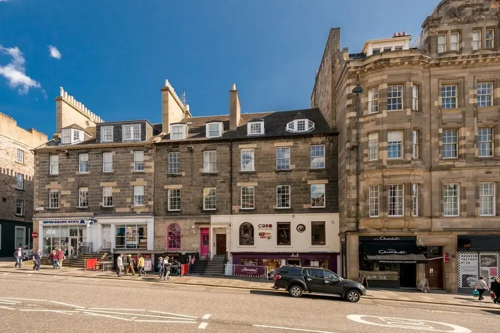 Stylish Frederick Street Flat Heart Of The Centre