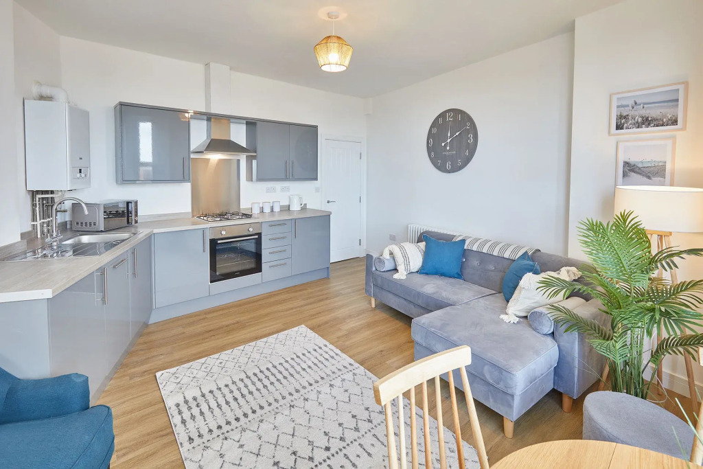 Host   Stay   Flat 1  Glenholme House