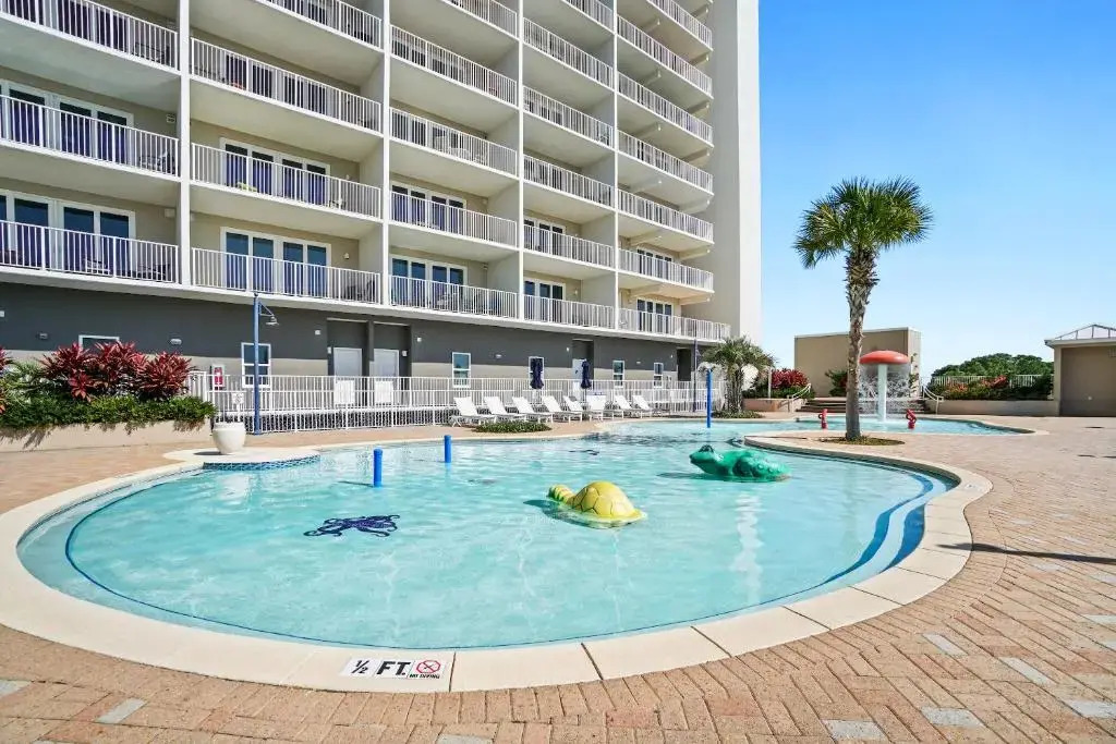 Laketown Wharf Resort by Panhandle Getaways