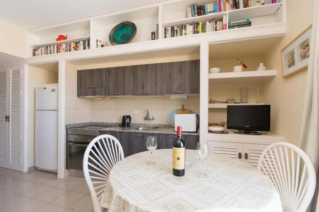 Los Olivos 13 - One Bed