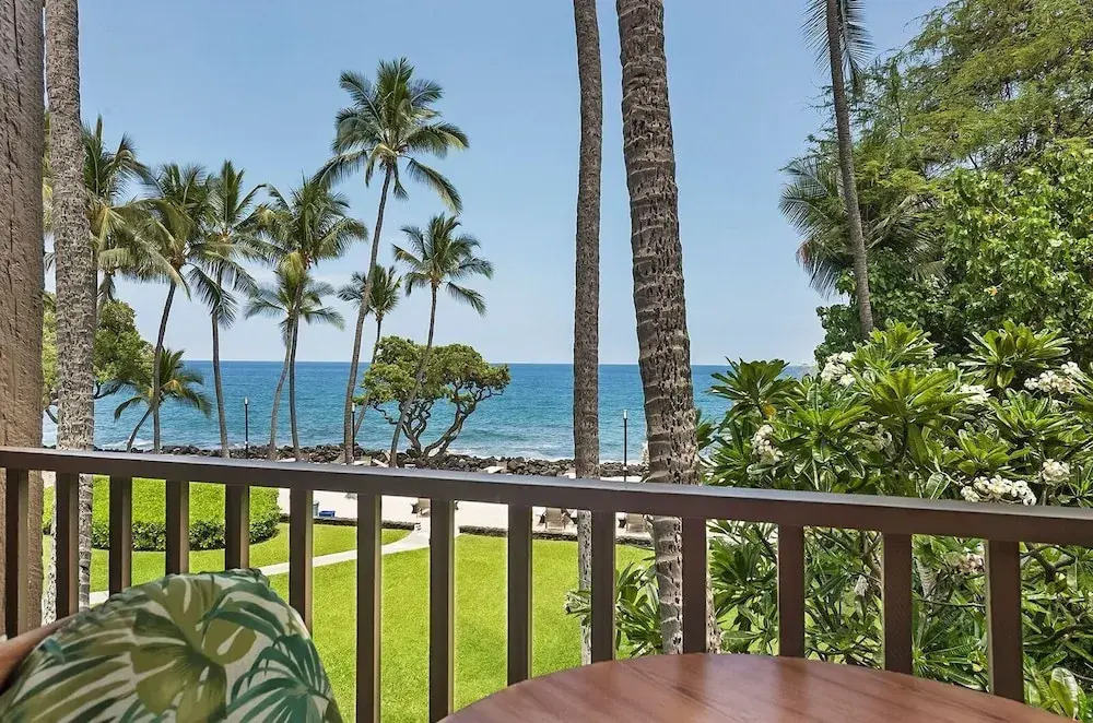 Kona Isle D21
