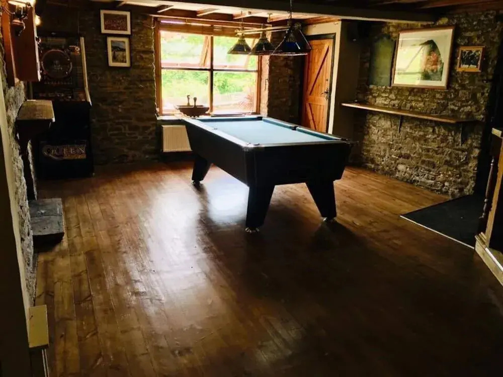 The Gwaelod y Garth Inn