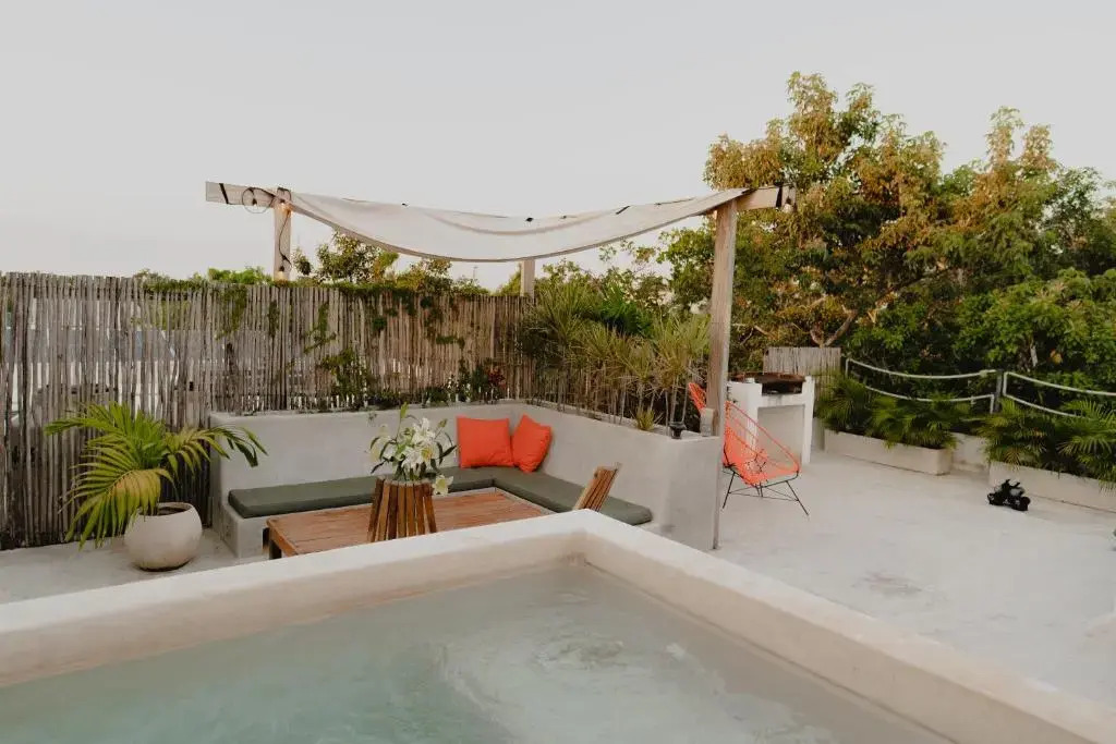 Villa Ujo 100 mb WiFi 2 Private Pools