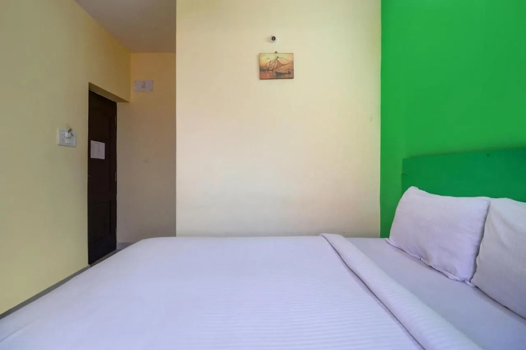 FabHotel Green Tree Inn