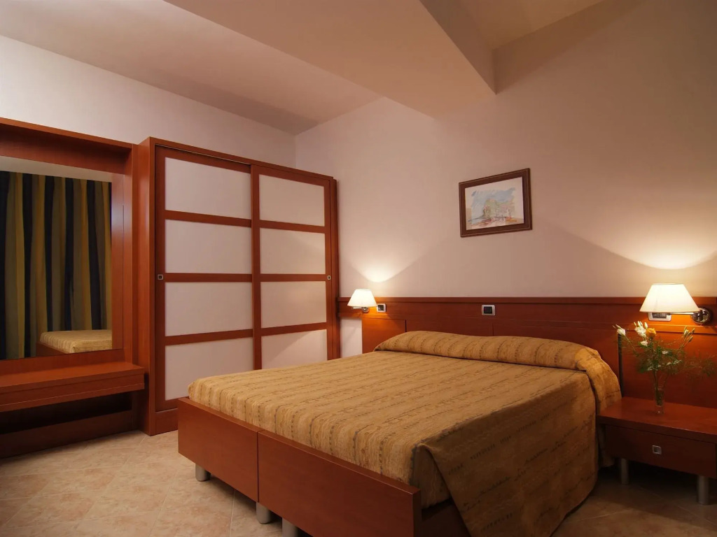 Park Hotel Mirabeau