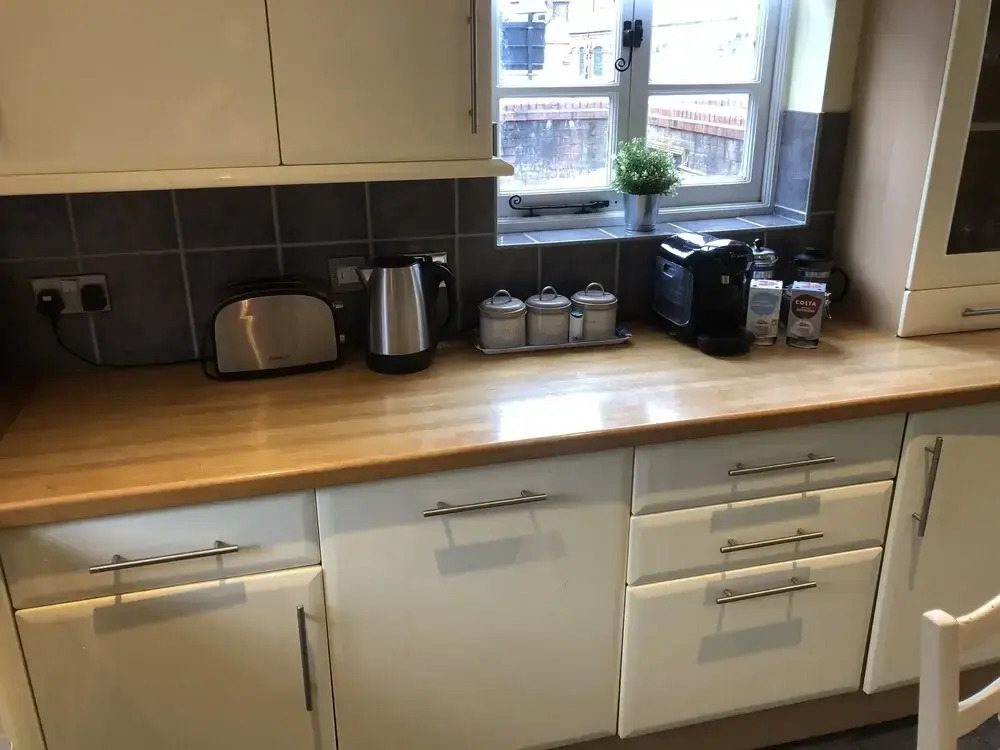 Beautiful 4-bed House in Telford