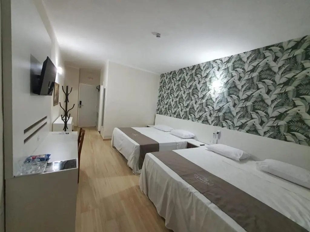 Charles Hotel