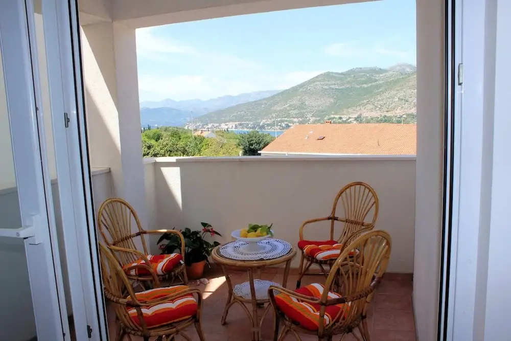 Apartment With 2 Bedrooms in Dubrovnik, With Wonderful sea View, Furnished Balcony and Wifi Near the Beach