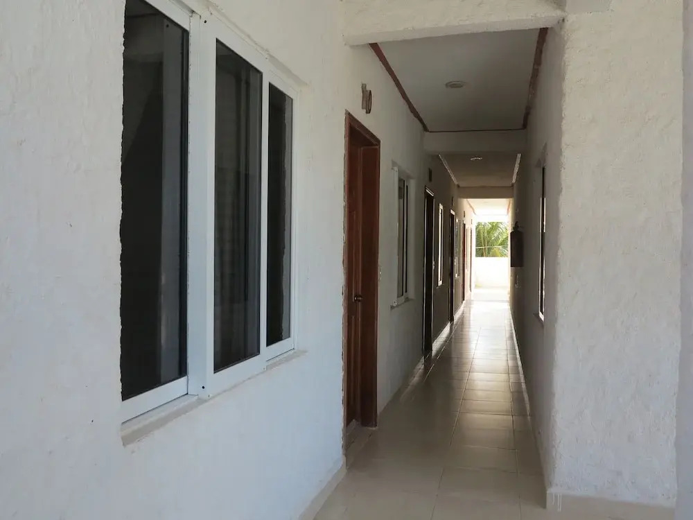 Holmar Hotel