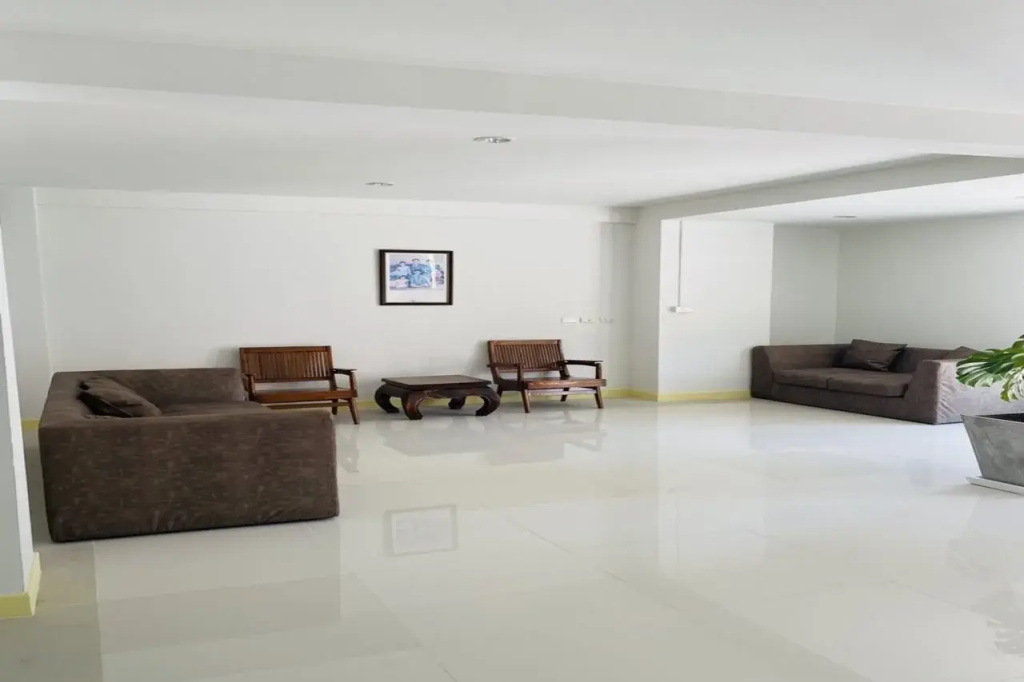 Suchaya House