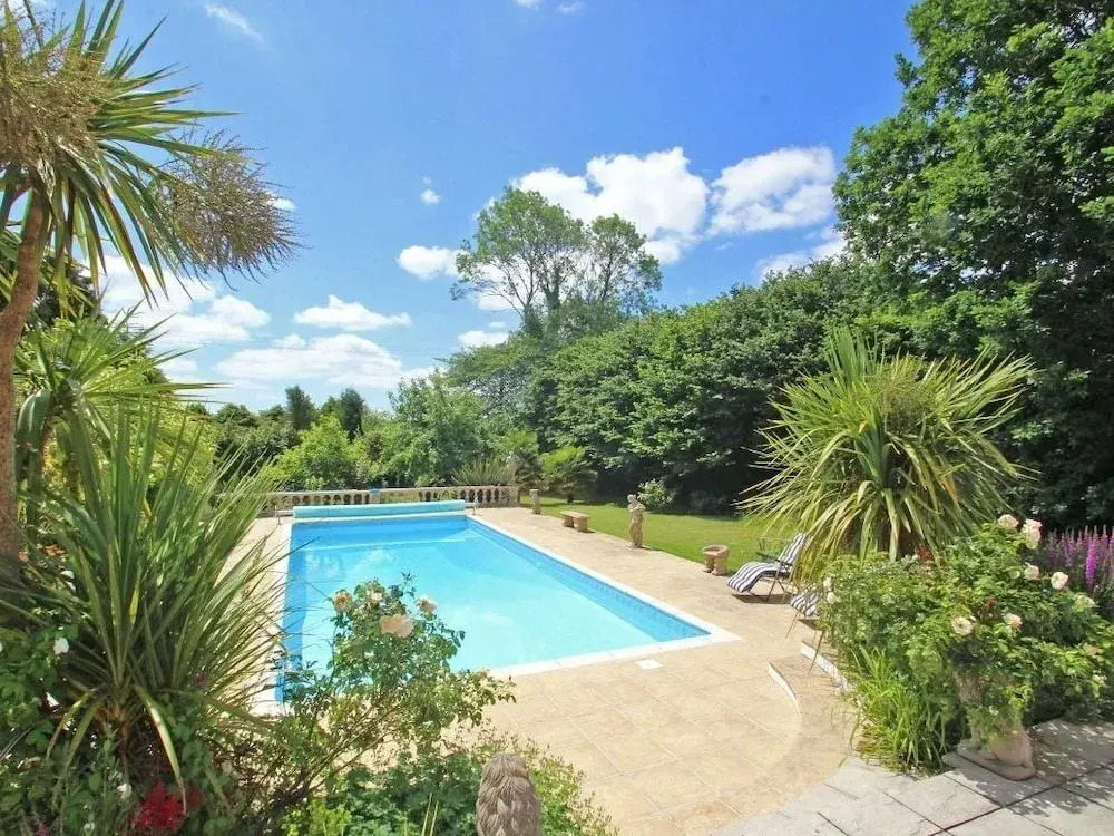 Daisy Lodge