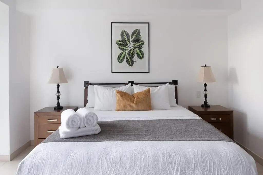 Exquisite 2BR w beach & pool in Puerto Vallarta