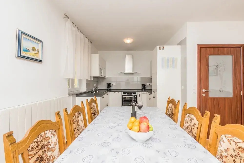 Apartment SILVIJE