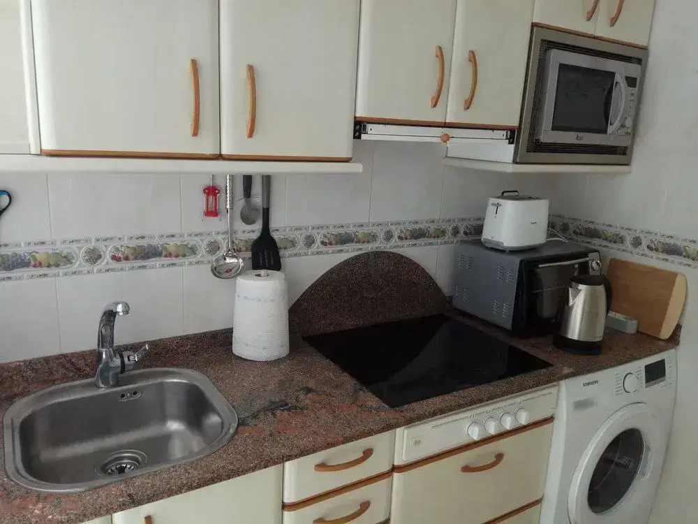 Apartment 1 bedroom 90m Levante Beach