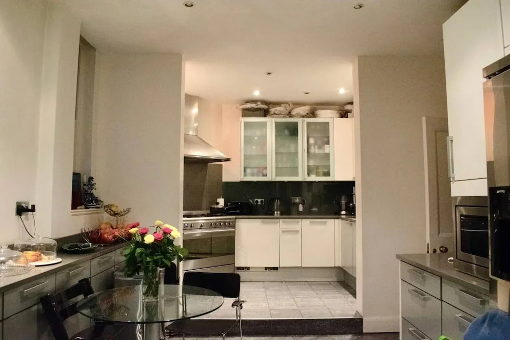 Stunning 4 Bedroom Flat in Sloane Square