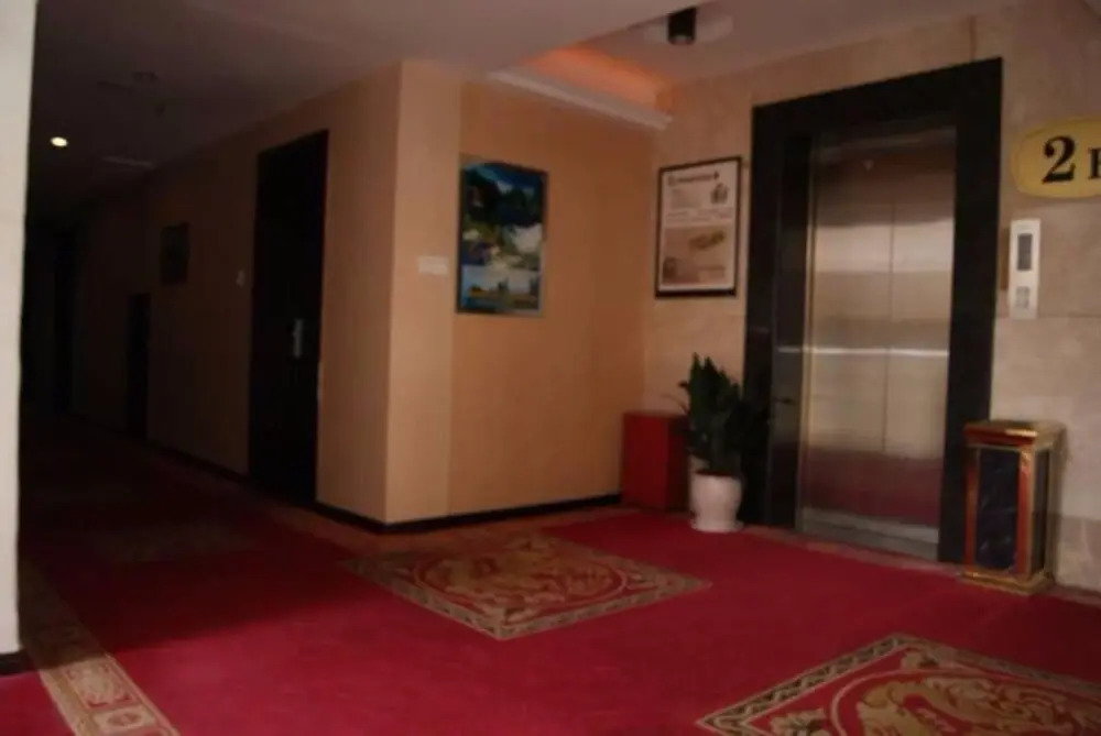 Yubifeng Hotel
