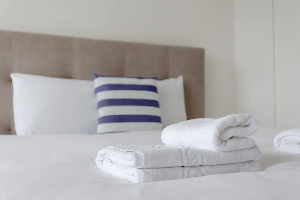 Regents Park View Apartment