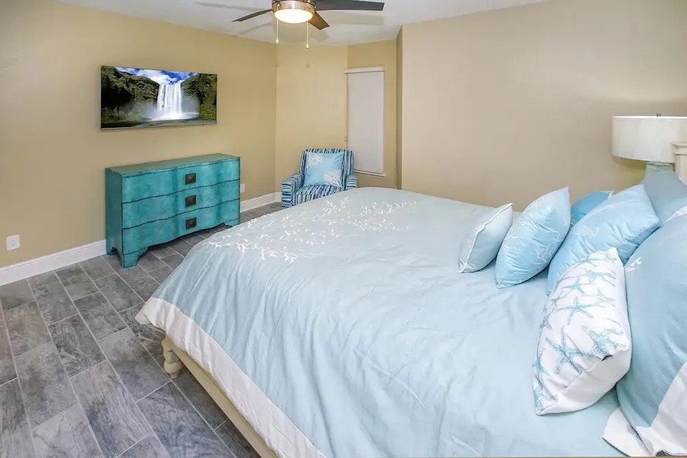 Art Of The Beach-- Penthouse 408 - 1883771