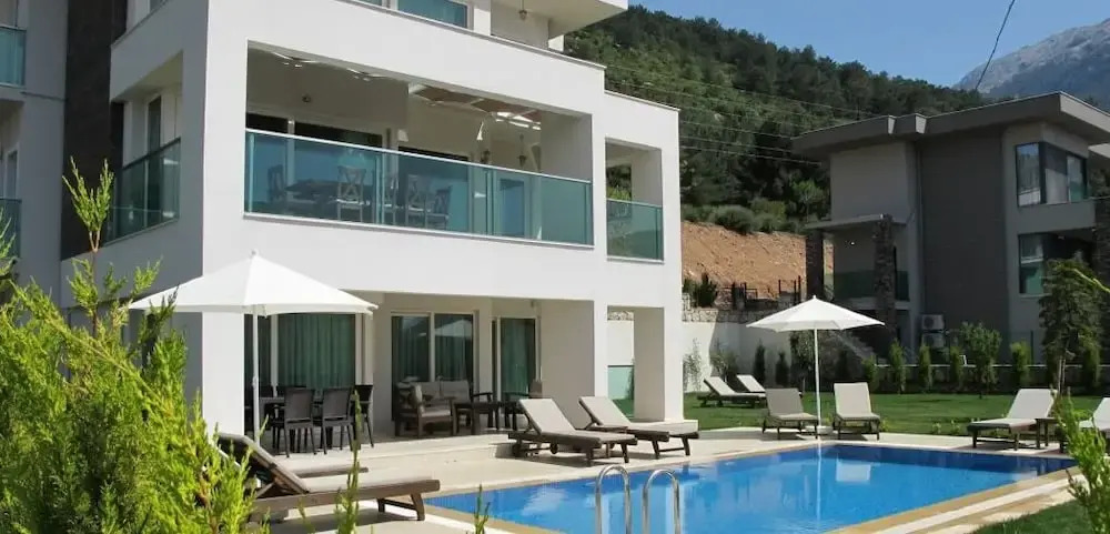 Villa Joy 3 by JoyLettings