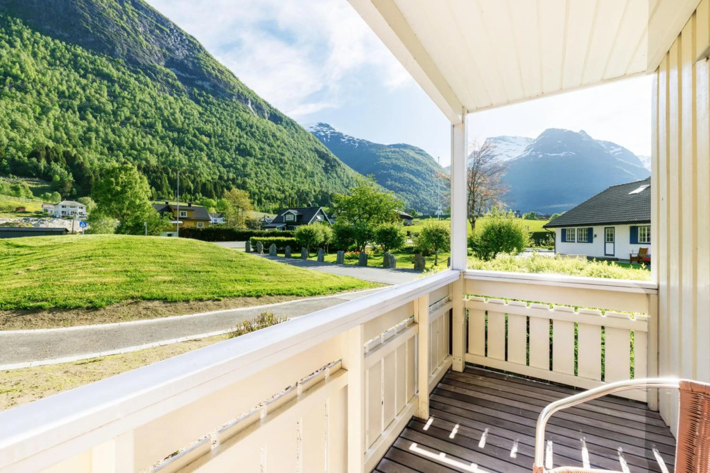 Hotel Loenfjord Loen