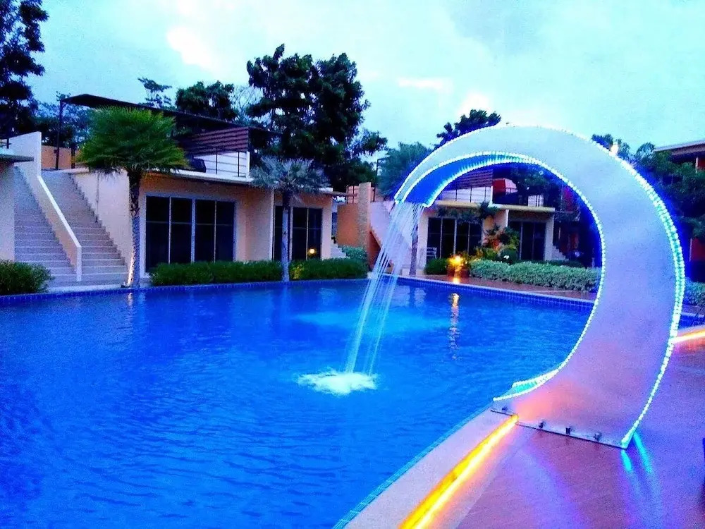 BANGKOK.GRAND.RESORT