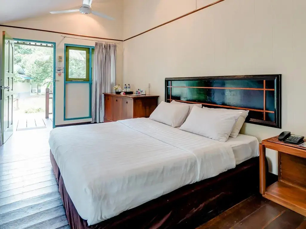 Nirwana Beach Club
