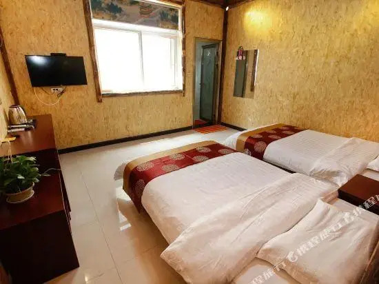 Hangtong Hotel