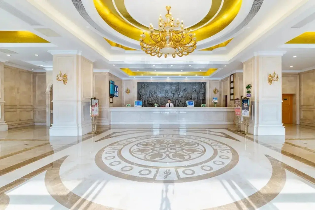 Vienna Hotel(Shenzhen Shajing Jingji Baina)