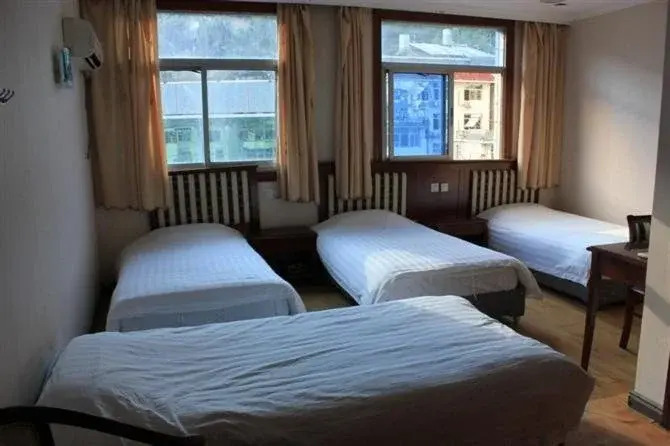 Huangshan Hotspring International Youth Hostel