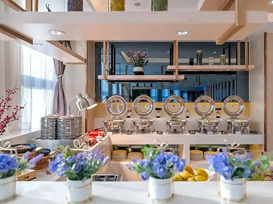 Lavande Hotel (Wuxi Municipal Government Yangming Metro Station)