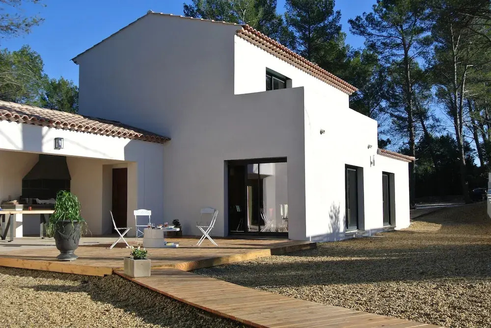 La Maison Des "Bois"