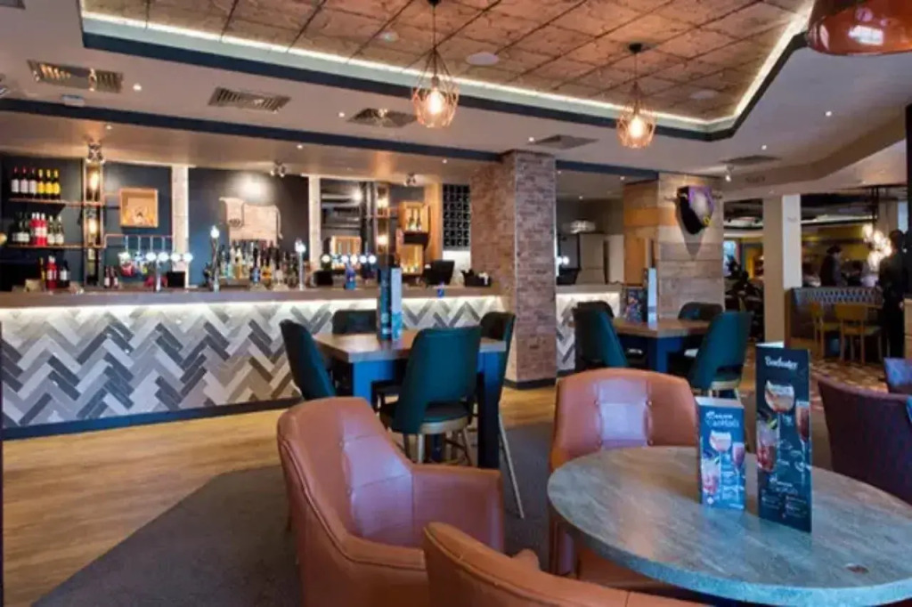 Premier Inn London Hayes Heathrow - Hyde Park