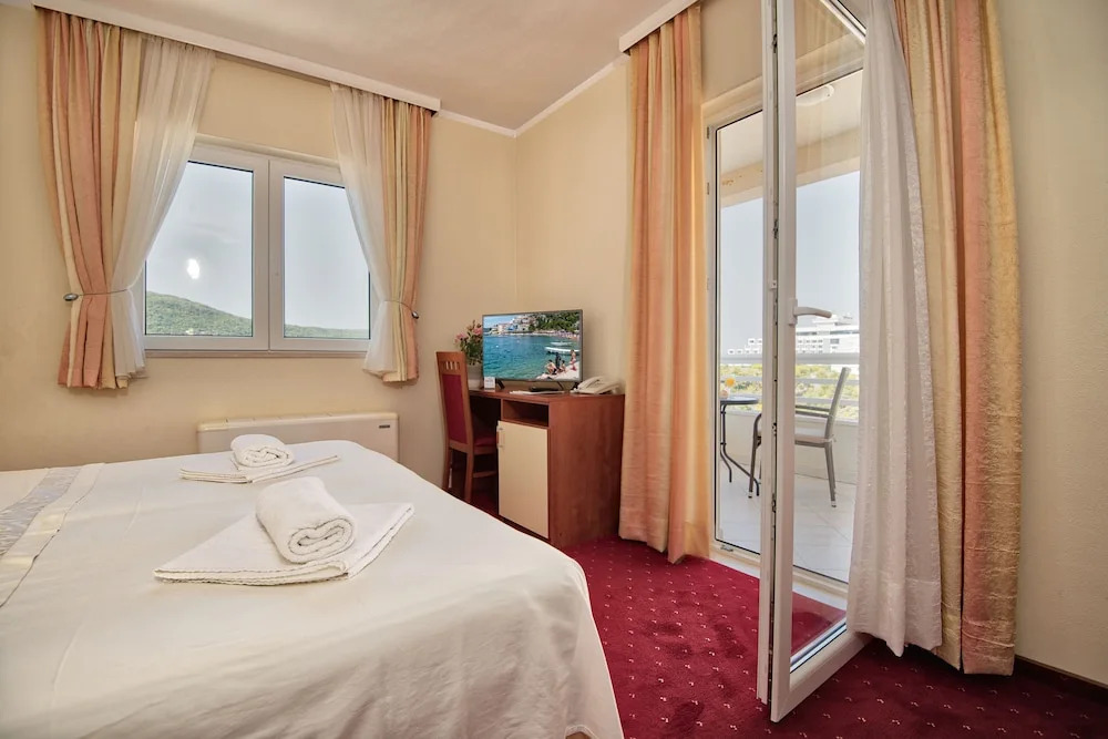 Hotel AGAVA
