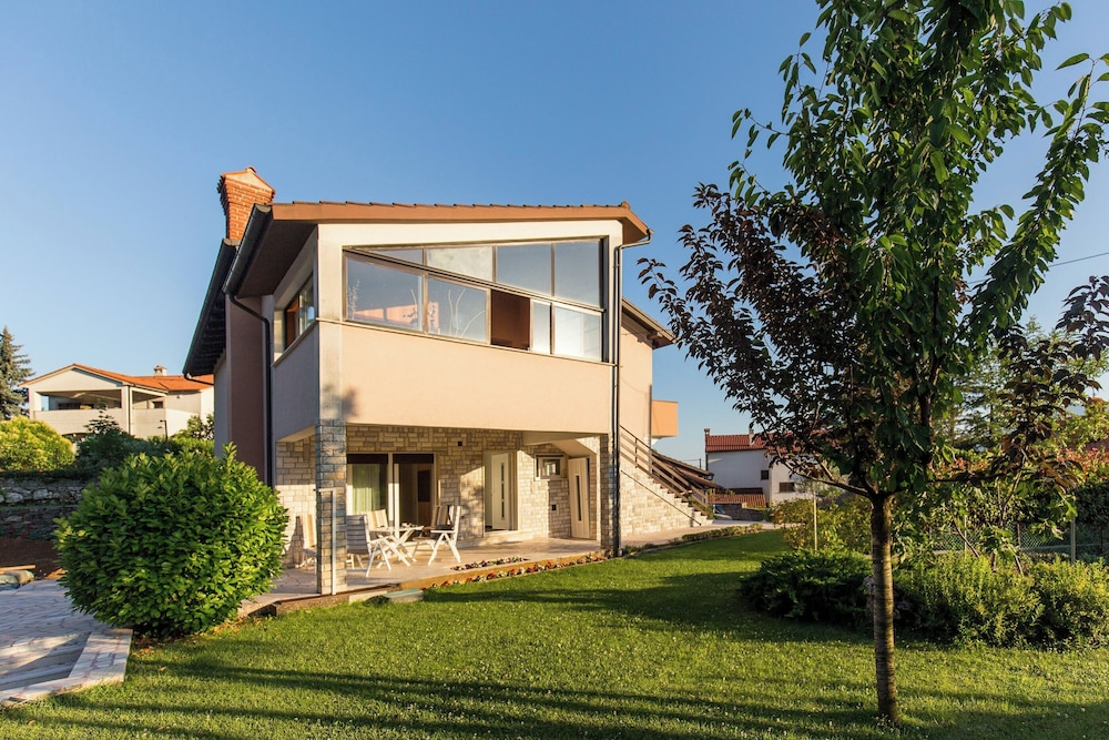 House Josip House