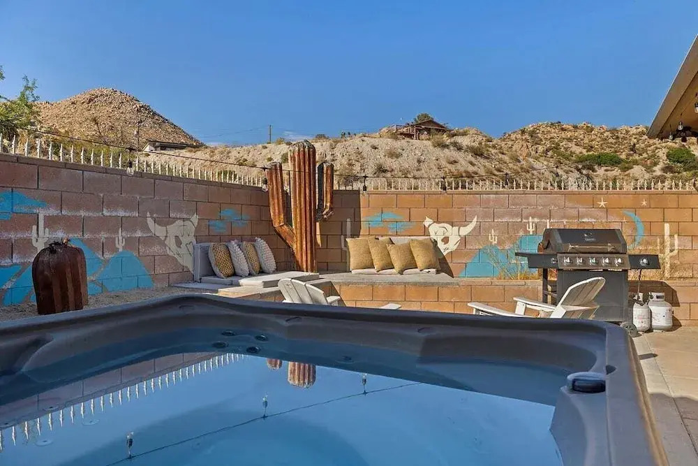 Hilltop Haven Near Joshua Tree National Park