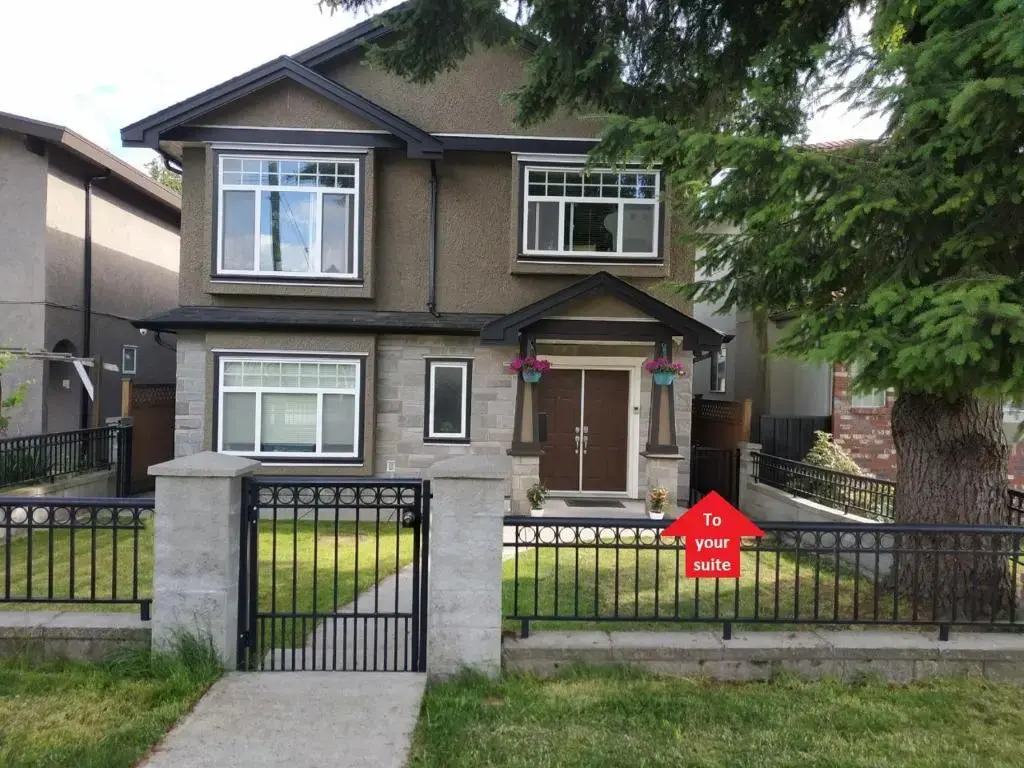 Entire 1BR Suite w King Bed, Private Entrance, Ground Level