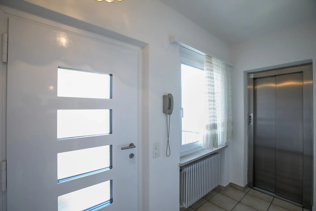 Bellevue apartment