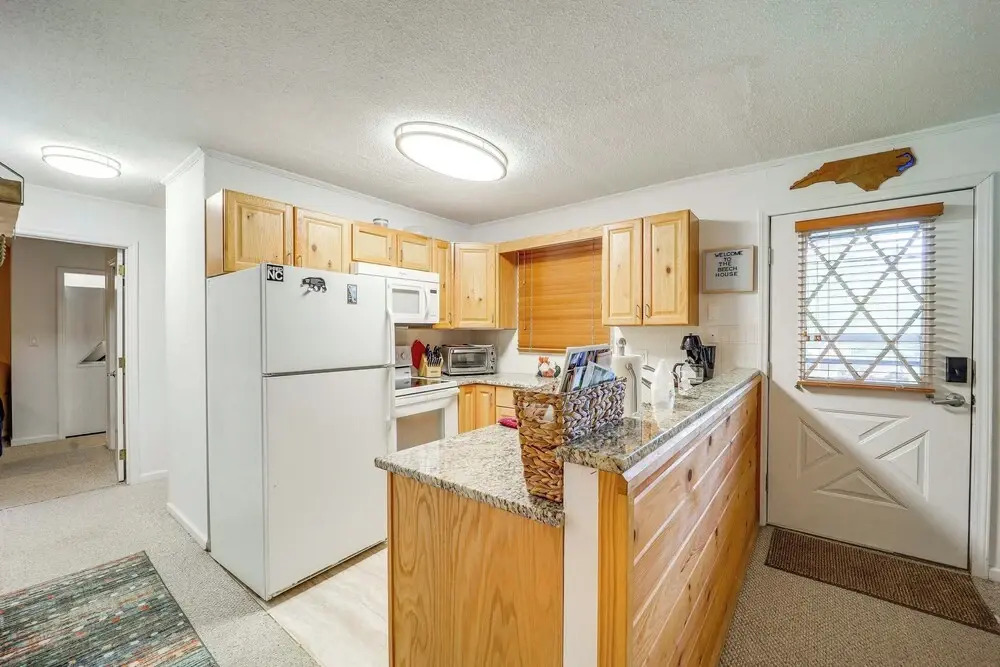Ski, Hike & Explore! All-season Condo in Beech Mtn