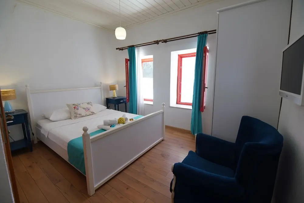 Alaybey Ada Evi