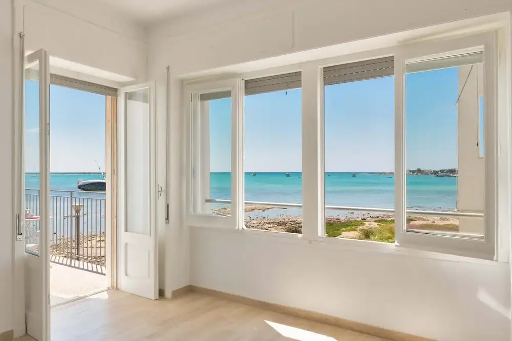 Porto Cesareo Family House