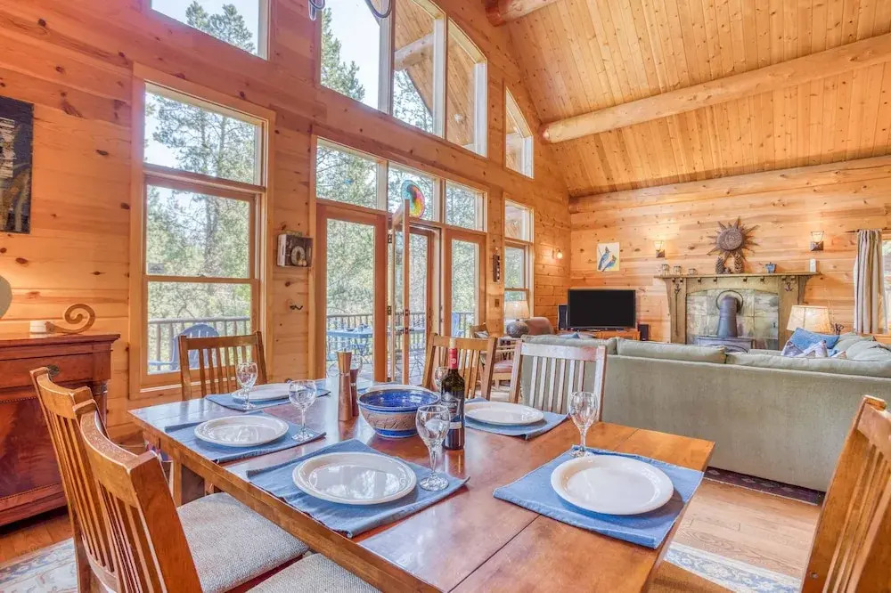 The Stellar Cabins