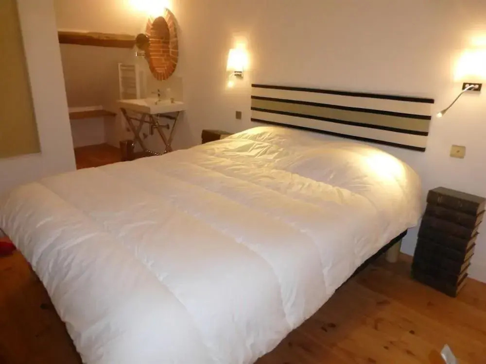 Maison D'eclaibes