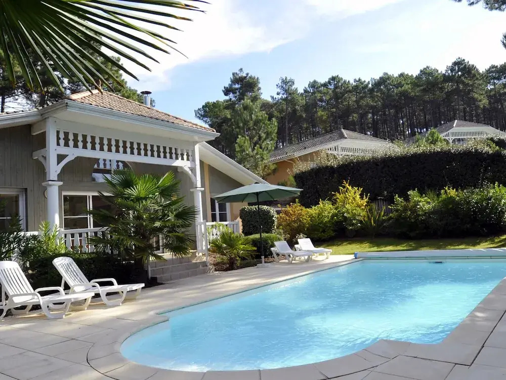 Luxurious Villa With a Fire Place at 2 km. From the sea