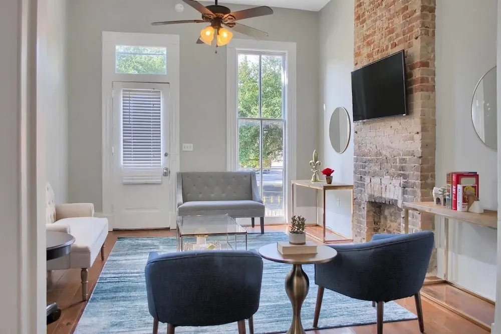 2br/2ba Shotgun Home in Lower Garden by Domio
