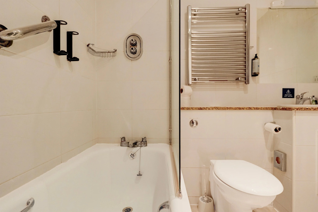 Liverpool Aigburth Hotel By Belvilla