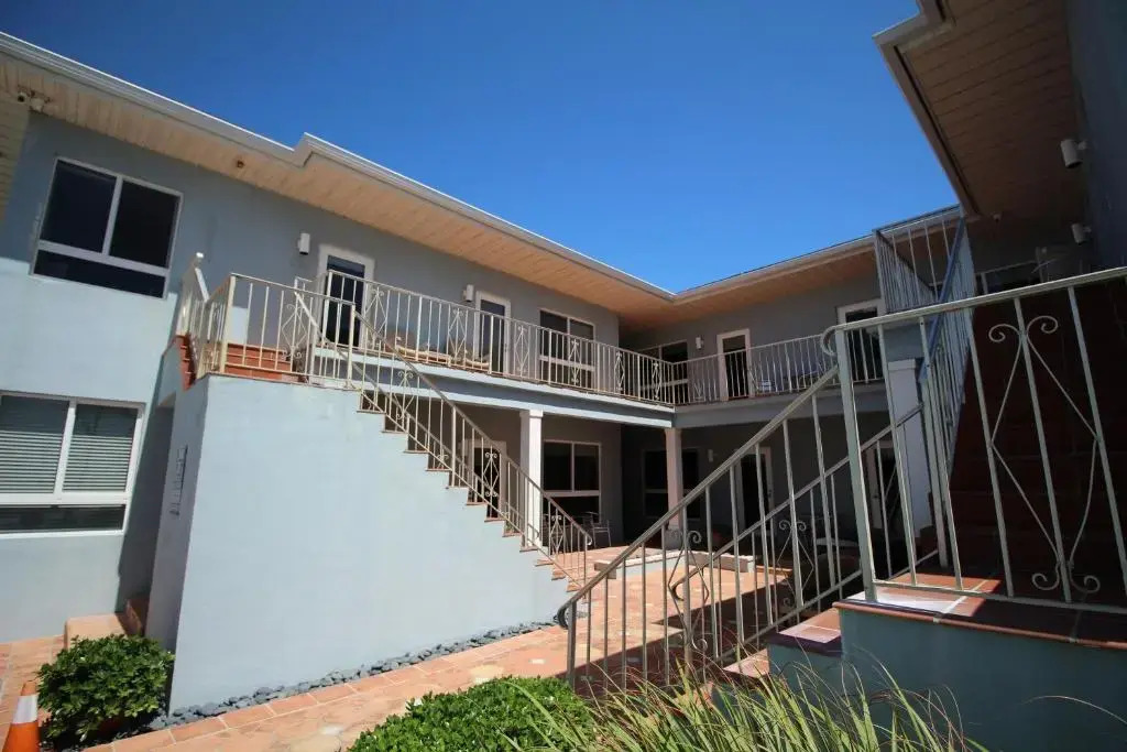 Shore View Hotel