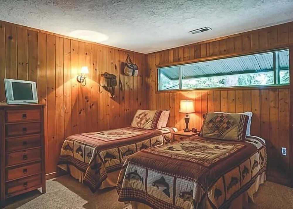 Deer View Retreat