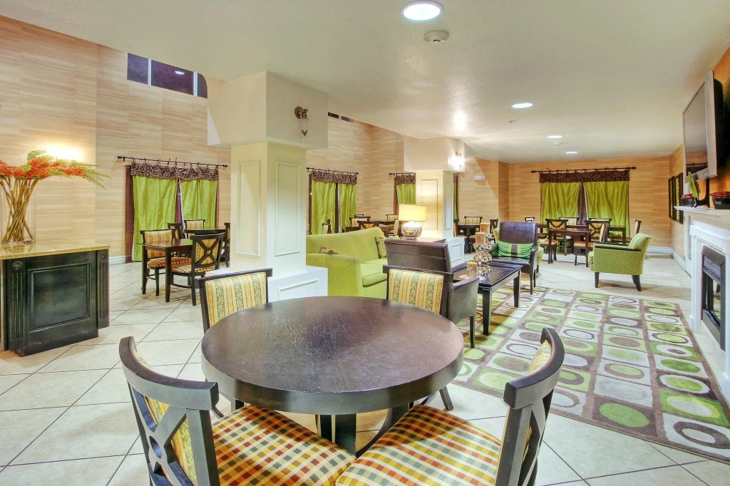 Holiday Inn Express & Suites Tucumcari by IHG