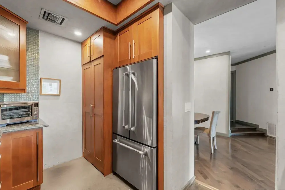 Stylish Westwood Condo
