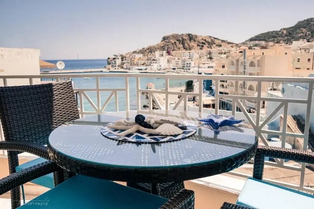 Remvi Deluxe Apartment 202 with Sea View